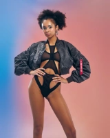 Body noir échancré